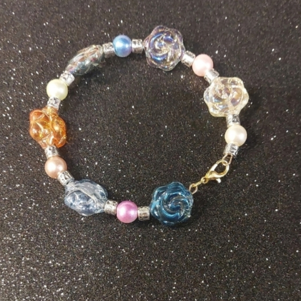 Handmade Multicolor Rose & Pearl Memory Wire Bracelet